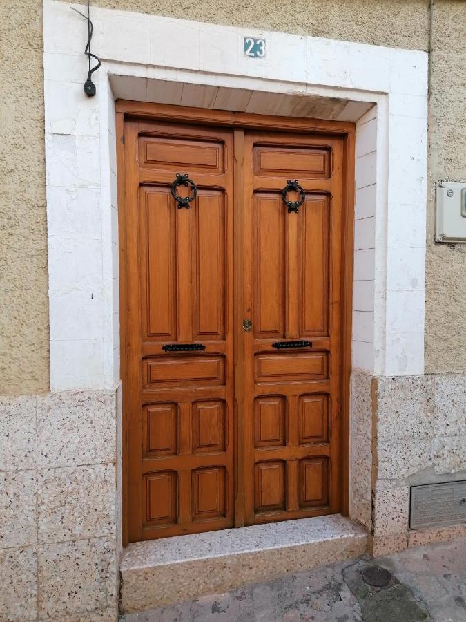 Villa Robles Santisteban del Puerto Luaran gambar